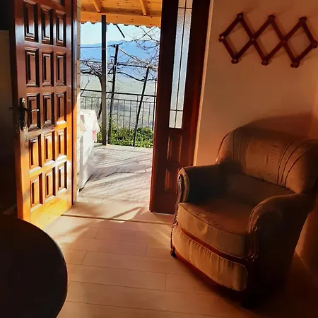 Garufalia Apartment *