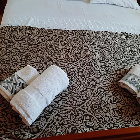 Garufalia Apartment Peshkepi e Poshtme